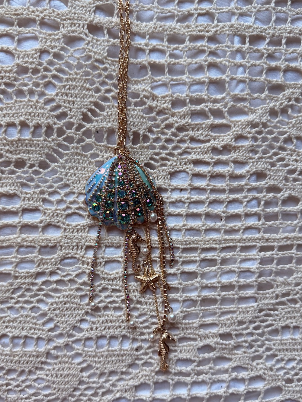 Betsey Johnson Mermaid Embellished Shell Pendant Necklace - Picture 7 of 7